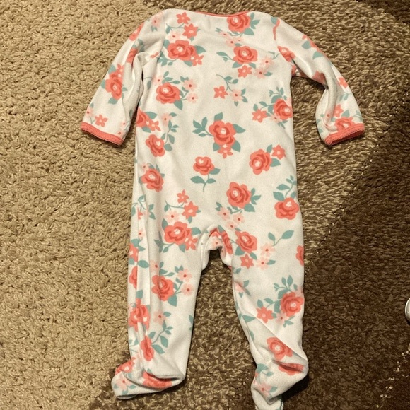 3/$10 Carters white with pink flowers sleeper. - Picture 6 of 6